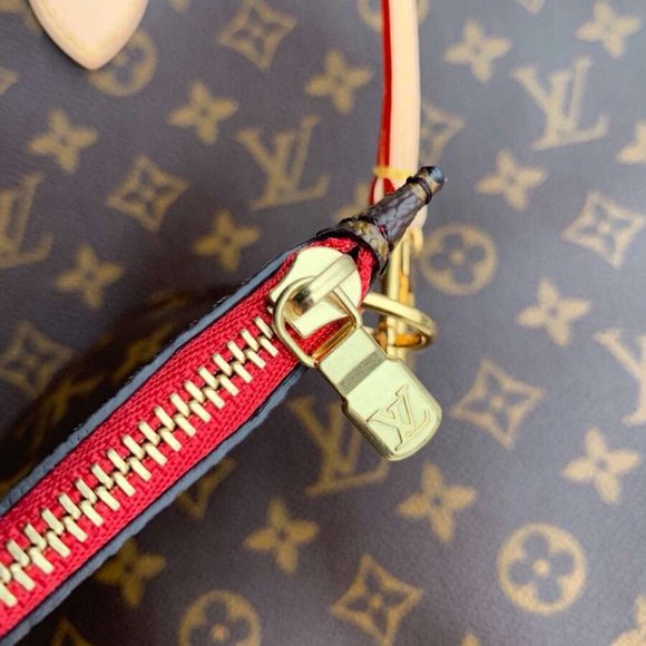 Louis Vuitton NEVERFULL MM Monogram Cherry with Pouch - Picture 9 of 9